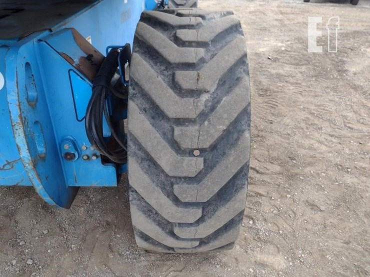 2012-genie-s125-image-15