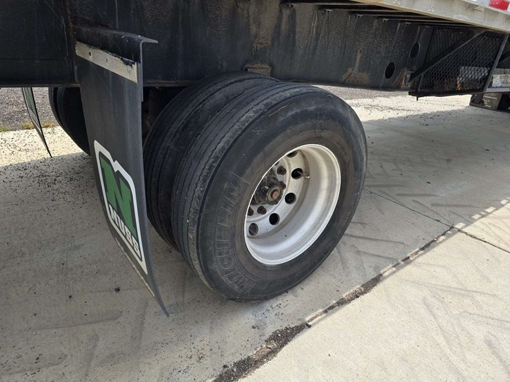 1998-transcraft-eagle-aluminum-flat-bed-trailer,-spread-axle,-11r22.5-tires-on-all-aluminum-rims,-ne-image-32