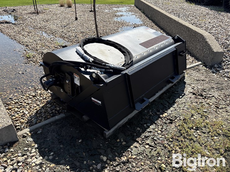 erskine-76"-skid-steer-sweeper-bucket-image-7