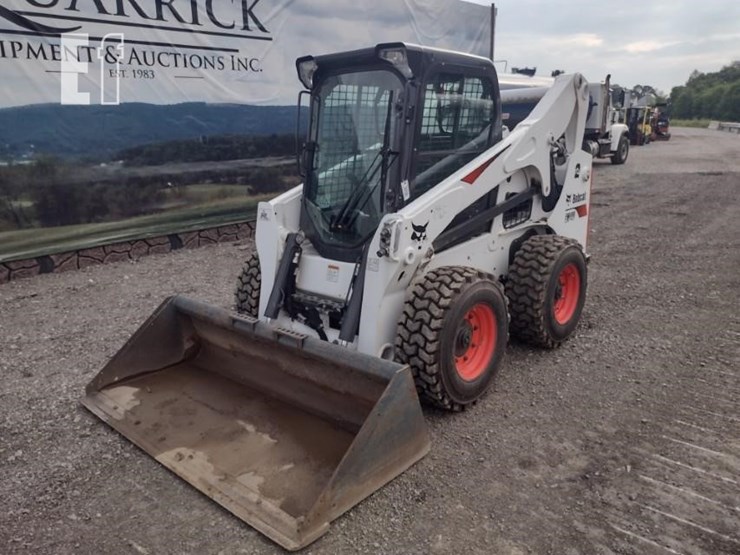 2022-bobcat-s740-image-28