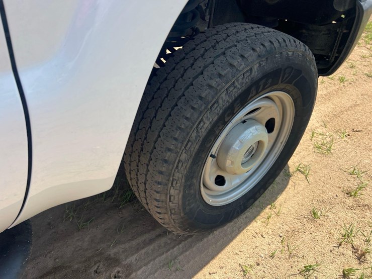 2016-ford-f250-xl-image-23