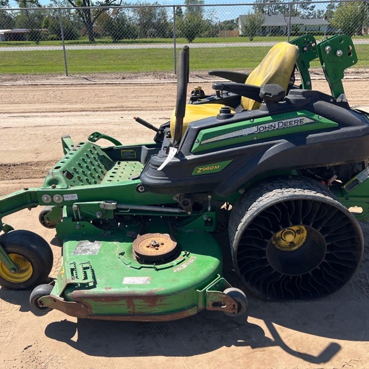 2019 JOHN DEERE Z960M