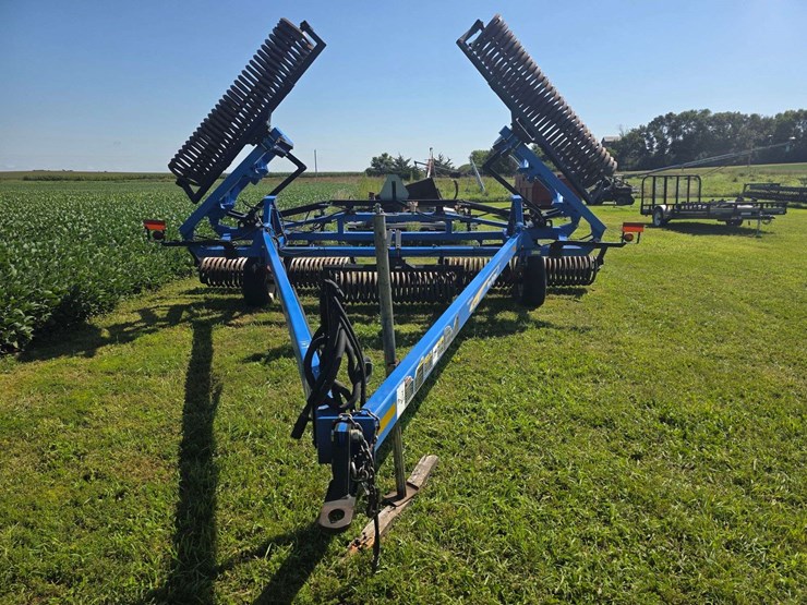 new-holland-sg110-image-5