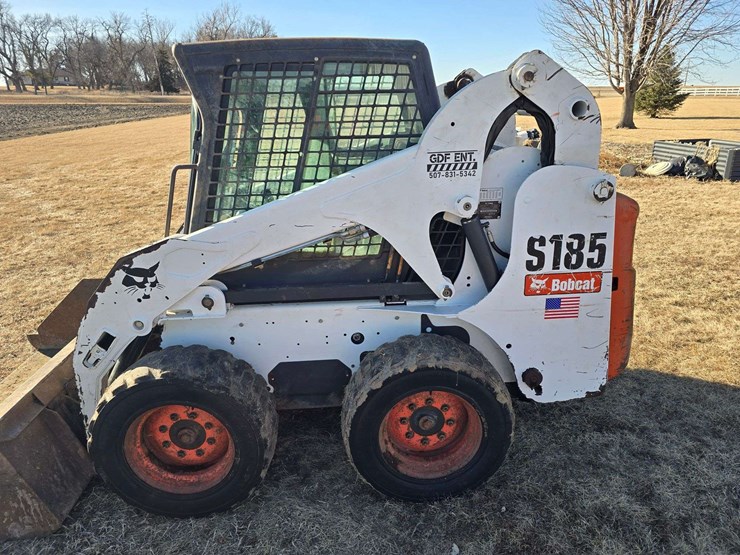 2008-bobcat-s185-image-11
