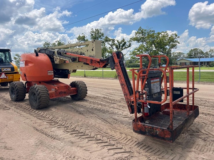 2008-jlg-450aj-image-2