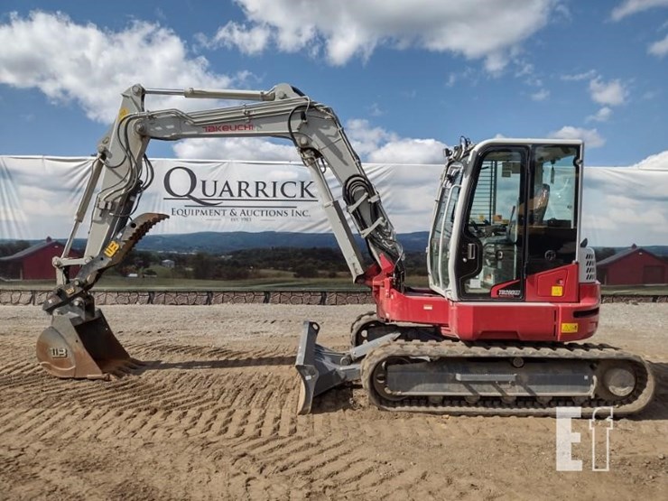 2023-takeuchi-tb280fr-image-1