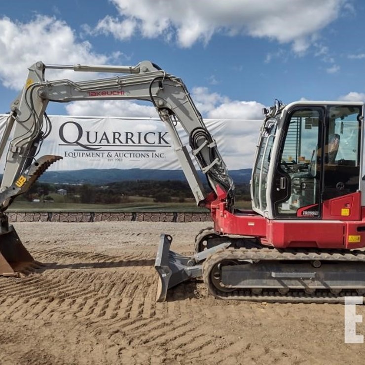 2023 TAKEUCHI TB280FR