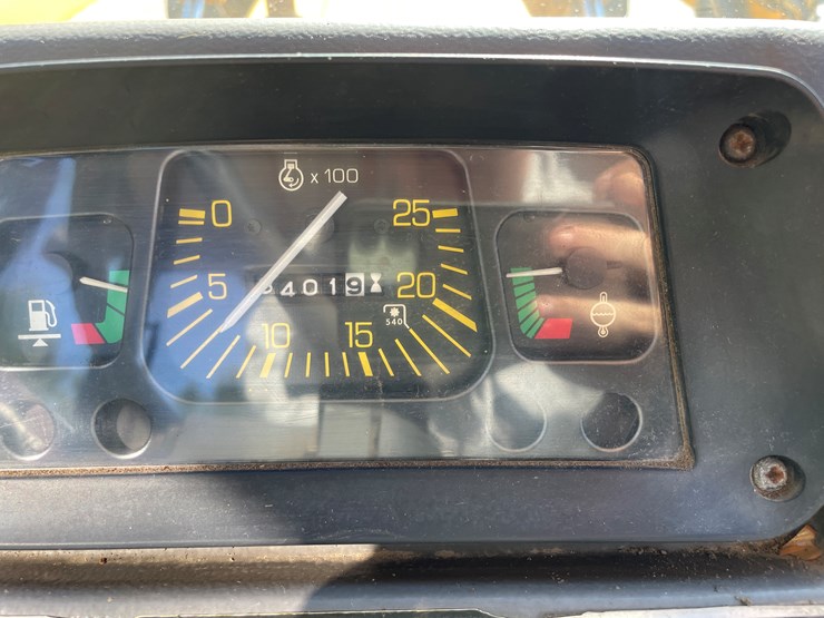 ford-545d-image-45
