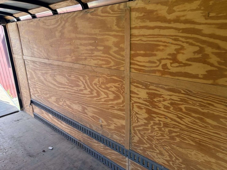 2004-forest-river-cargomate-enclosed-cargo-trailer,-7’x18’,-tandem-axle-with-(2)-3500#-axles,-st205/-image-30