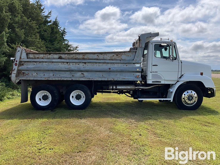 1989-freightliner-flc112-image-4