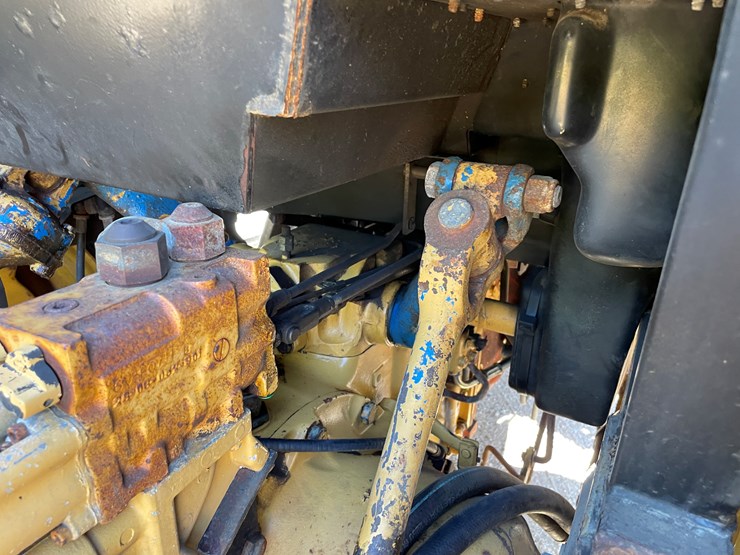ford-545d-image-30