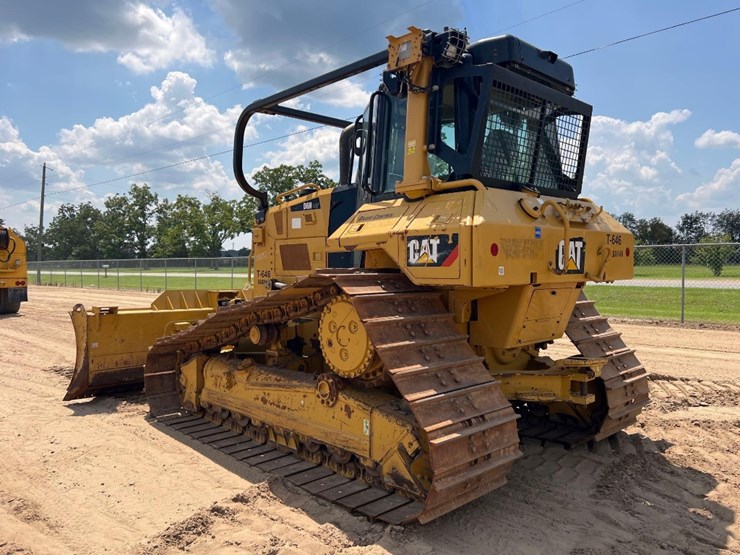 2019-caterpillar-d6n-lgp-image-2