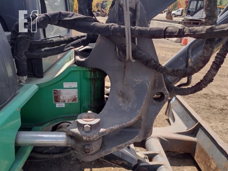 2017-deere-60g-image-26