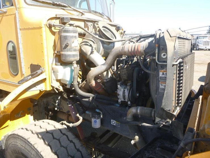 2004-caterpillar-c7-image-19