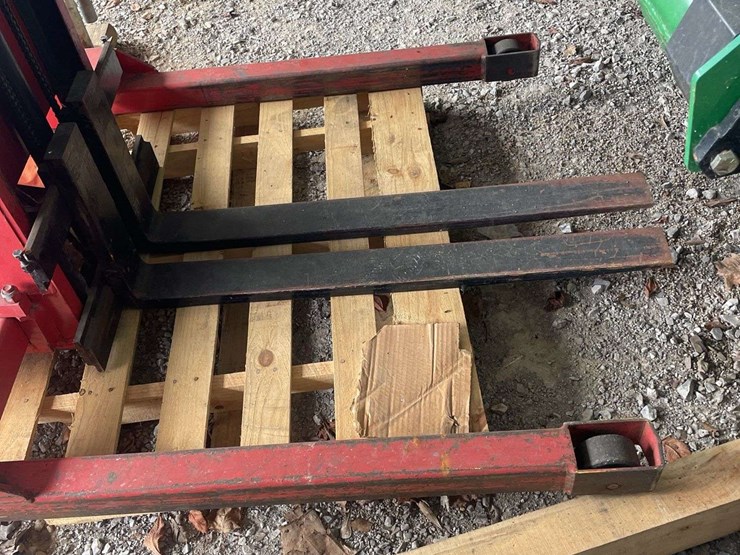 mobile-platform-lift-image-6