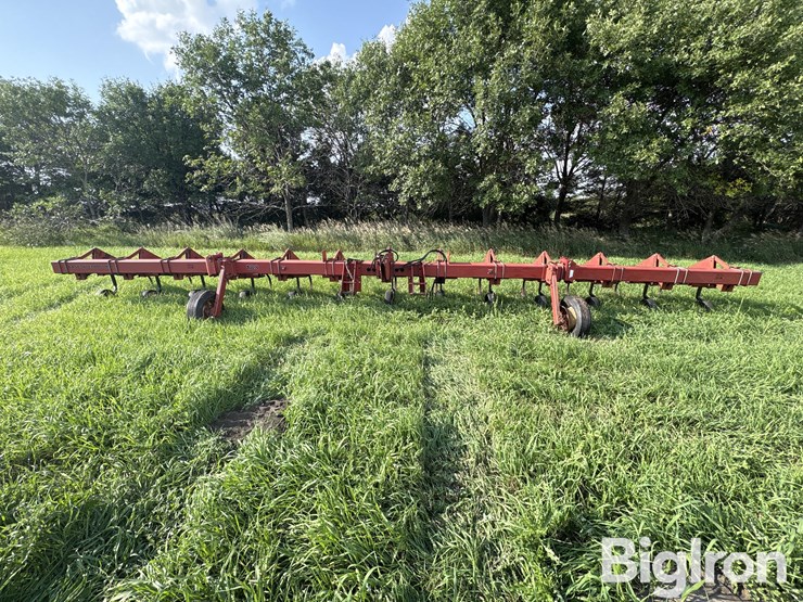 case-ih-183-image-2