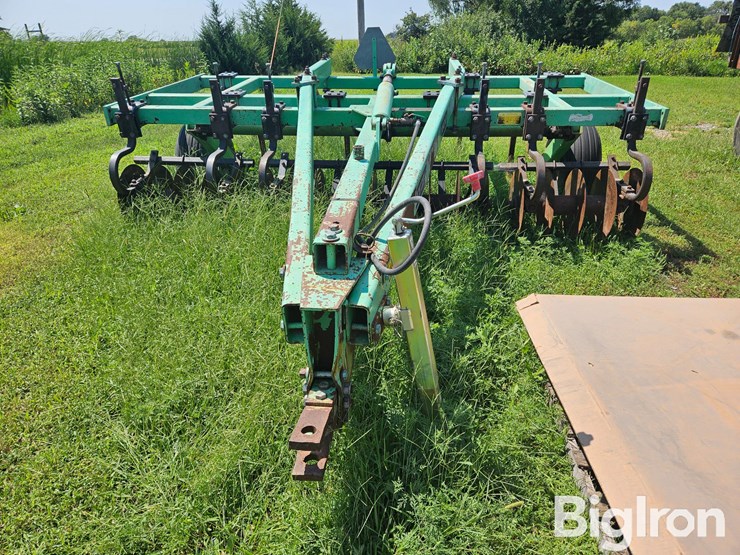 deutz-allis-v1500-image-2