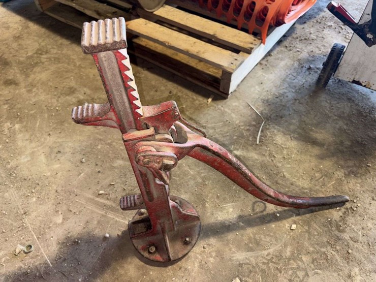 railroad-jack-image-2