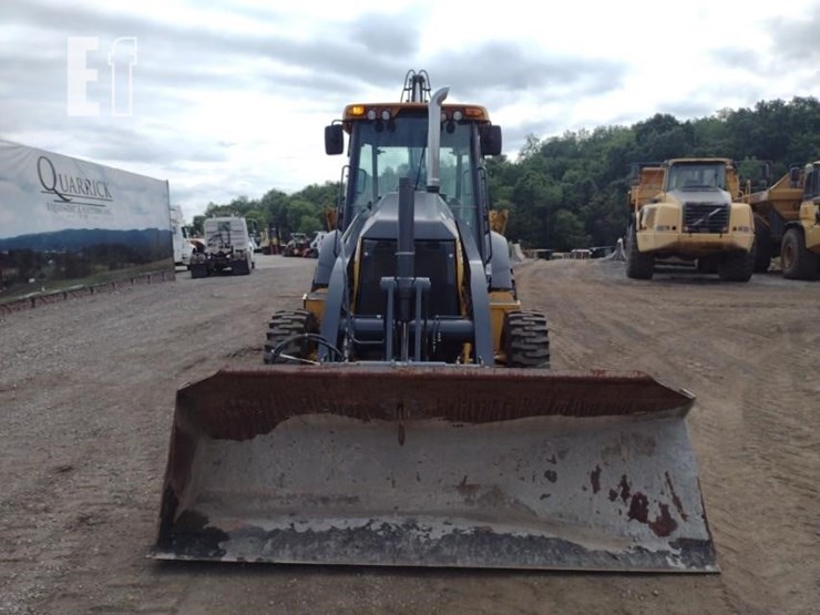 2020-deere-410l-image-2