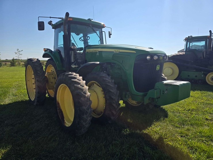 2004-john-deere-8320-image-9