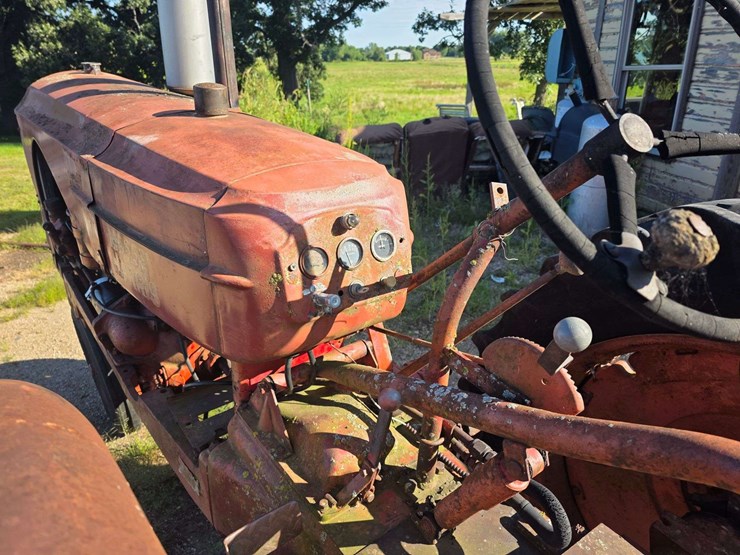 massey-ferguson-44-image-14