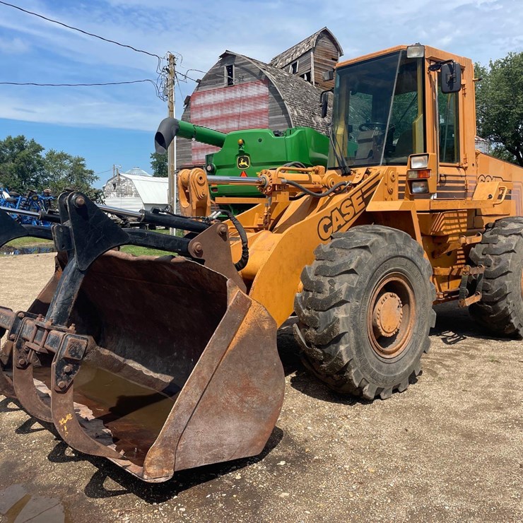 CASE 621B