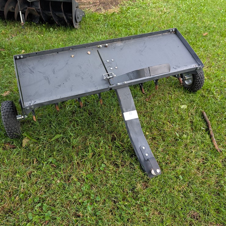 #3018 • Lawn Aerator