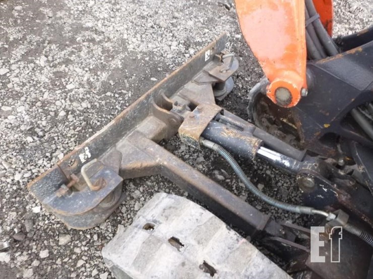 2016-kubota-k008-3-image-19
