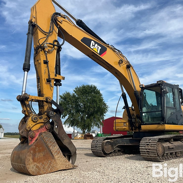 2011 CATERPILLAR 320D