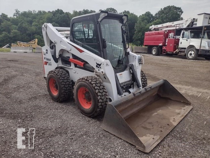 2022-bobcat-s740-image-27
