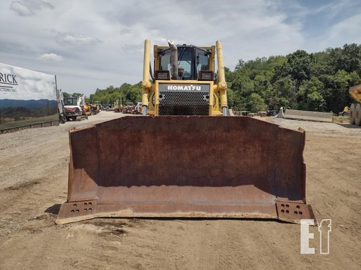 2004-komatsu-d65ex-15-image-2