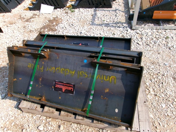(1)-solid-skid-steer-plate-image-1