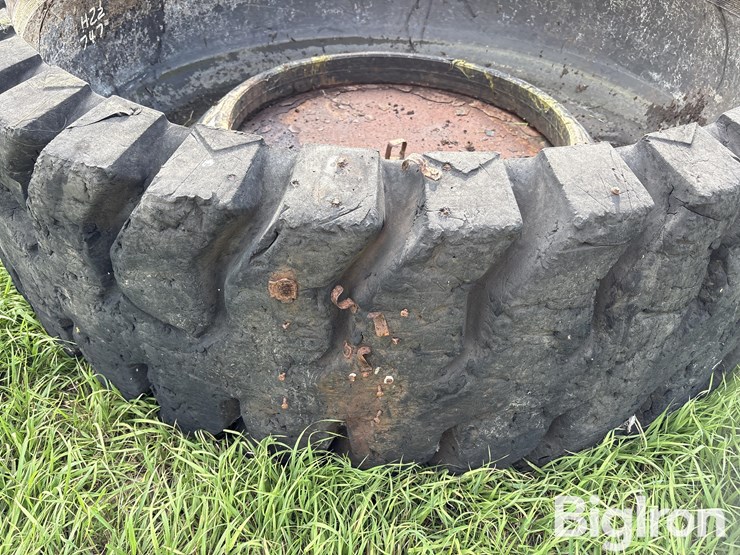 8.5’-rubber-livestock-water-tank-image-12