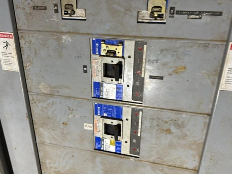 #147-•-all-electrical-boxes-on-upstairs-east-wall-image-2