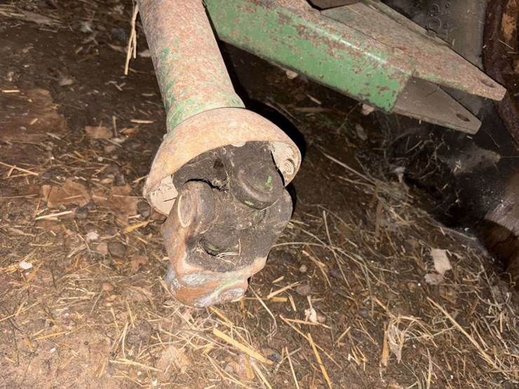 john-deere-700-image-6