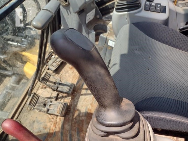 2022-deere-50g-image-12