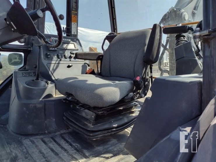 2017-deere-310sl-image-17