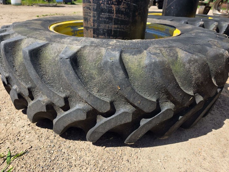 john-deere-7000-image-8