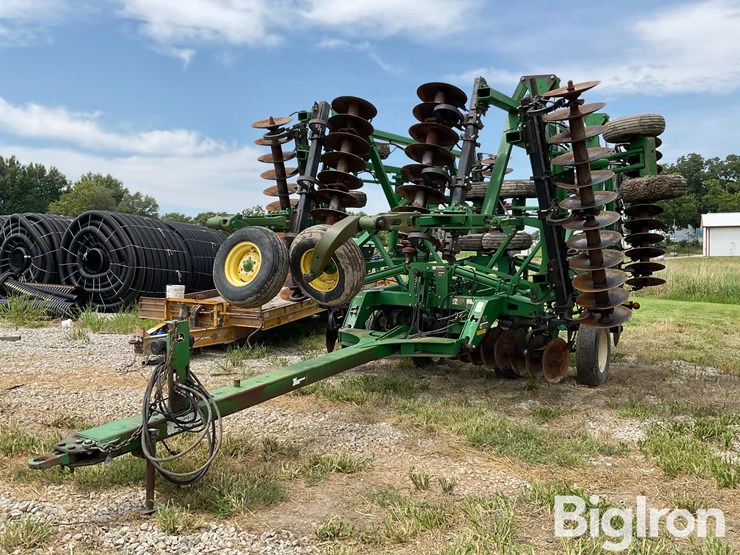 2008-john-deere-637-image-1