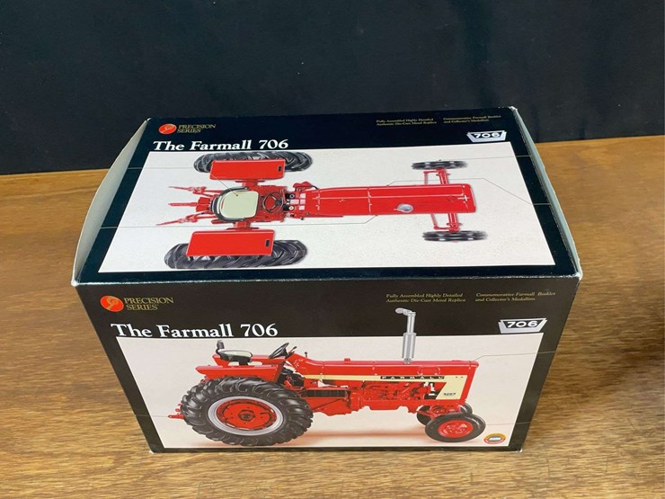 1/16-farmall-706-precision-nib-ertl-image-17