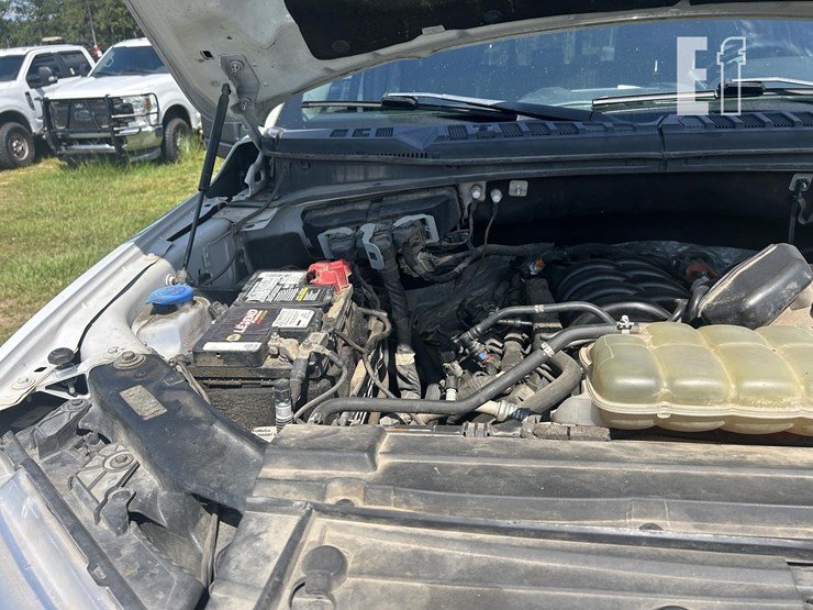 2019-ford-f150-image-13