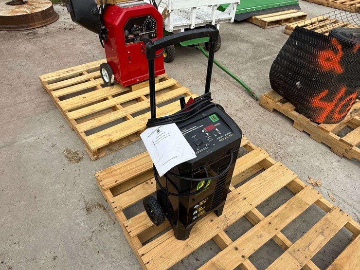 john-deere-250-image-2