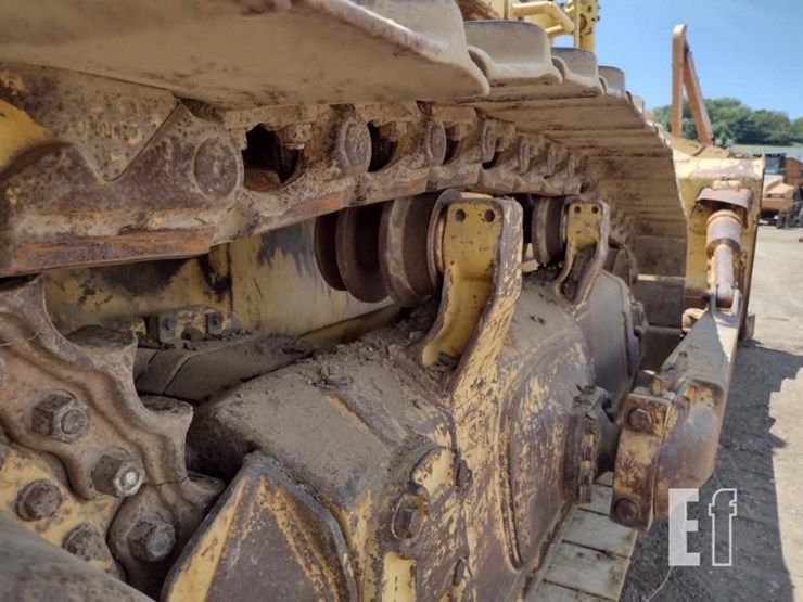 2004-komatsu-d65ex-15-image-33