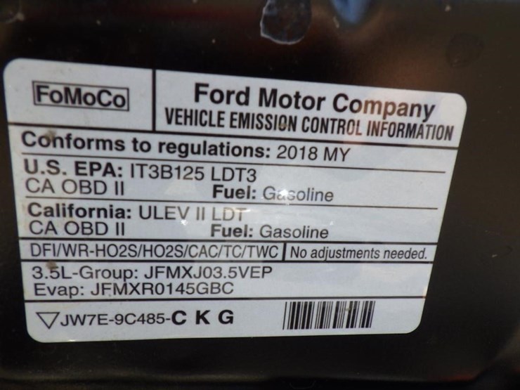 2018-ford-explorer-image-13