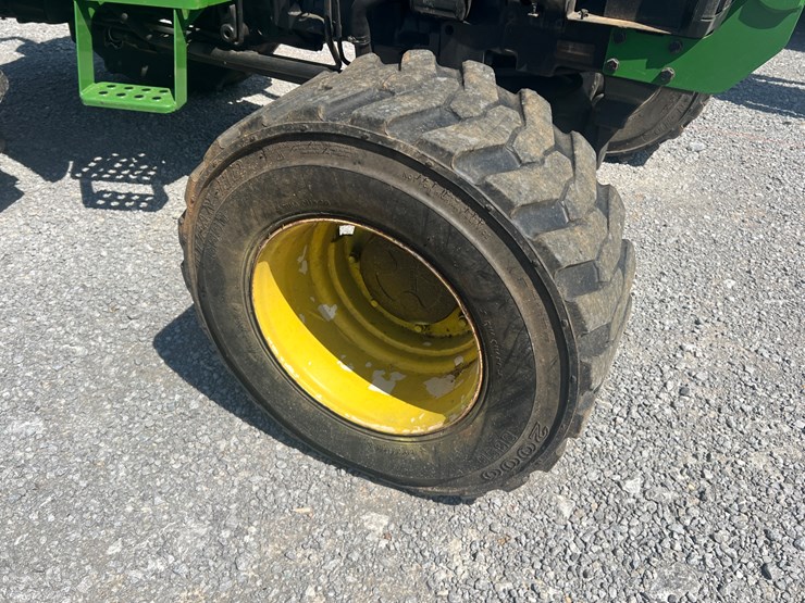 john-deere-5200-image-12