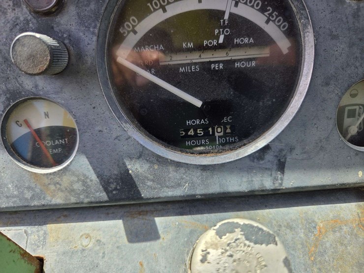 john-deere-4020-image-42