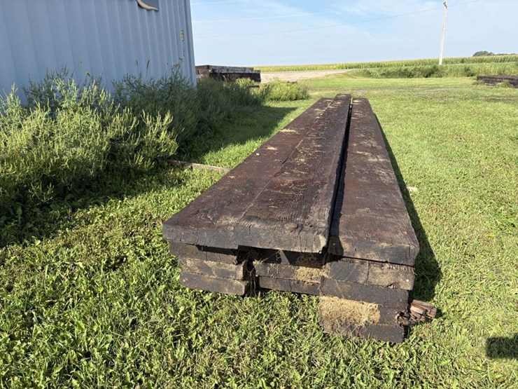 (16)-3”x12”x26’-approx,-creosote-bridge-planks-image-4