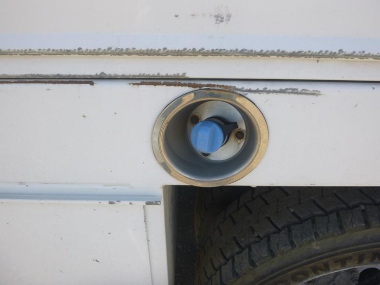 2018-ford-f450-image-17