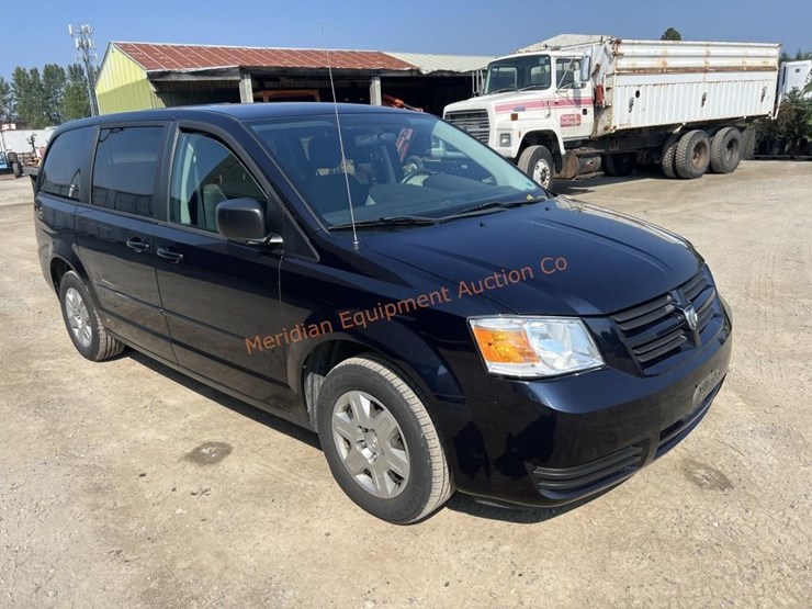 2010-dodge-grand-caravan-se-image-7