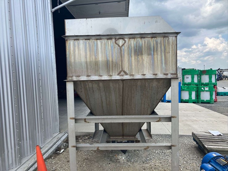 stainless-steel-fertilizer-dual-bin-blend-hopper-image-2